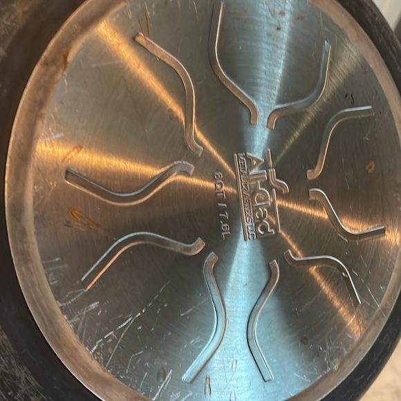 All-clad Pots and Pan - Picture 8 of 14